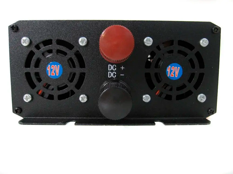 Инвертор преобразователь UKC 2500W автомобильный модифицированный синус